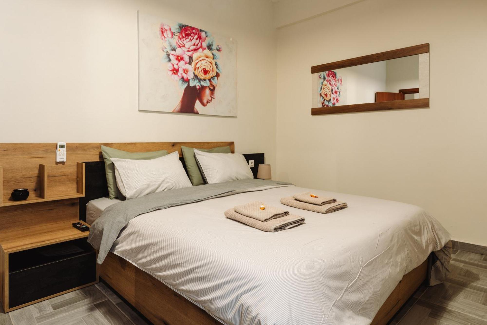Floret Apartment Thessaloniki Buitenkant foto